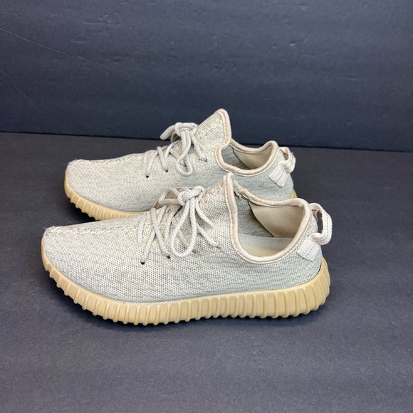 Adidas Yeezy Boost 350 V2 Size 7.5 Low Cream Triple White CP9366 Ape 779001 - Picture 2 of 11